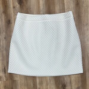 Express White Size 10 Elegant White Textured Skirt